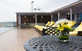 Hotel Royal Orchid Bangalore